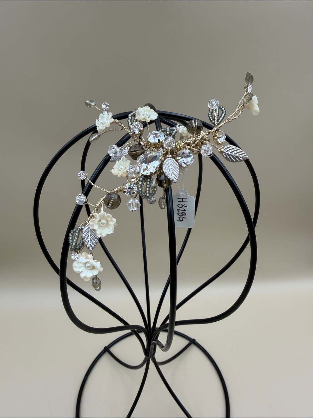 NWT Floral Crystal & Beaded Bridal Hair Clip